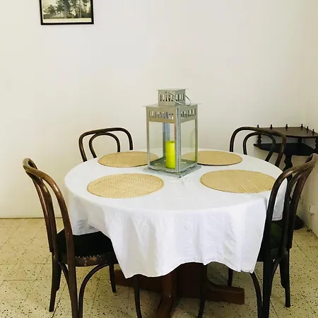 Отель Domaine Mas Pigne Sauve