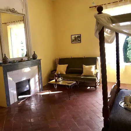 Domaine Mas Pigne Hotel