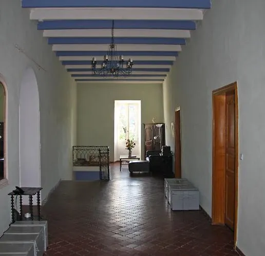 فندق Domaine Mas Pigne 2*